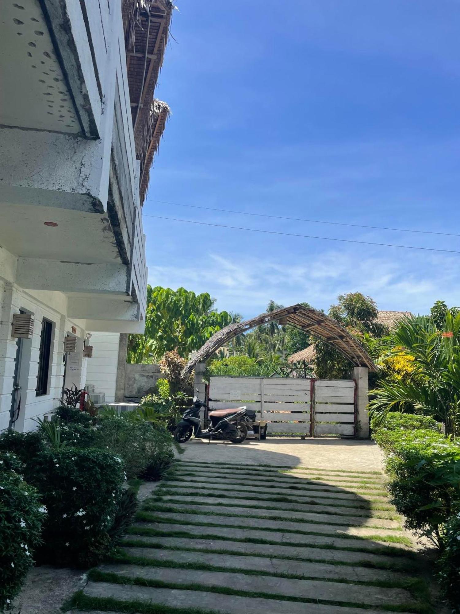 Ferienwohnung Point F Siargao Catangnan Exterior foto